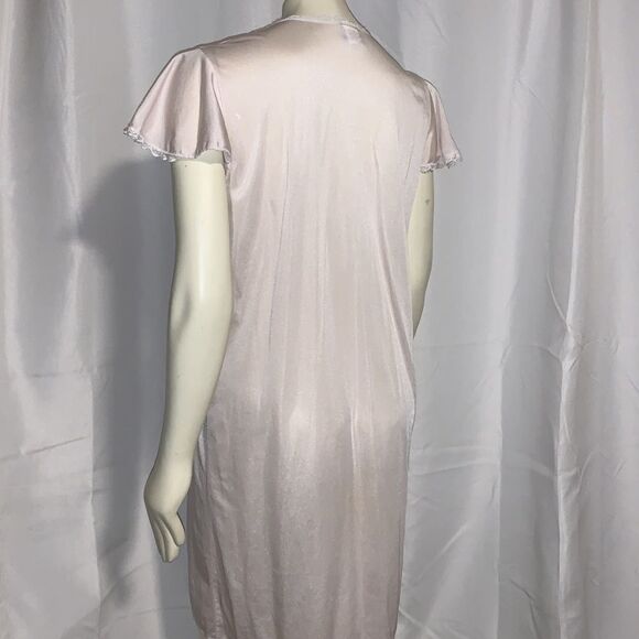 VGT pink nylon and lace sheer nightgown. Size medium - Picture 7 of 11